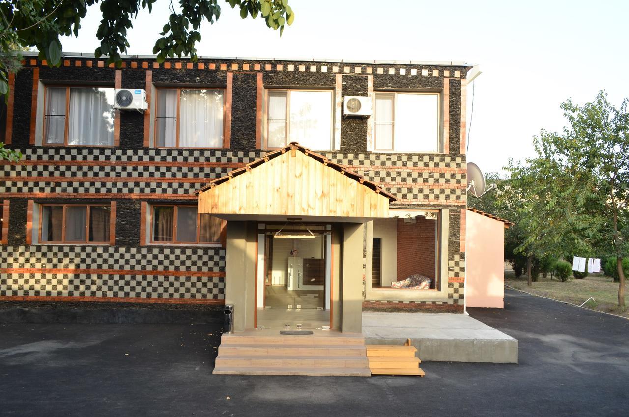 Evim Otel Загатала Экстерьер фото