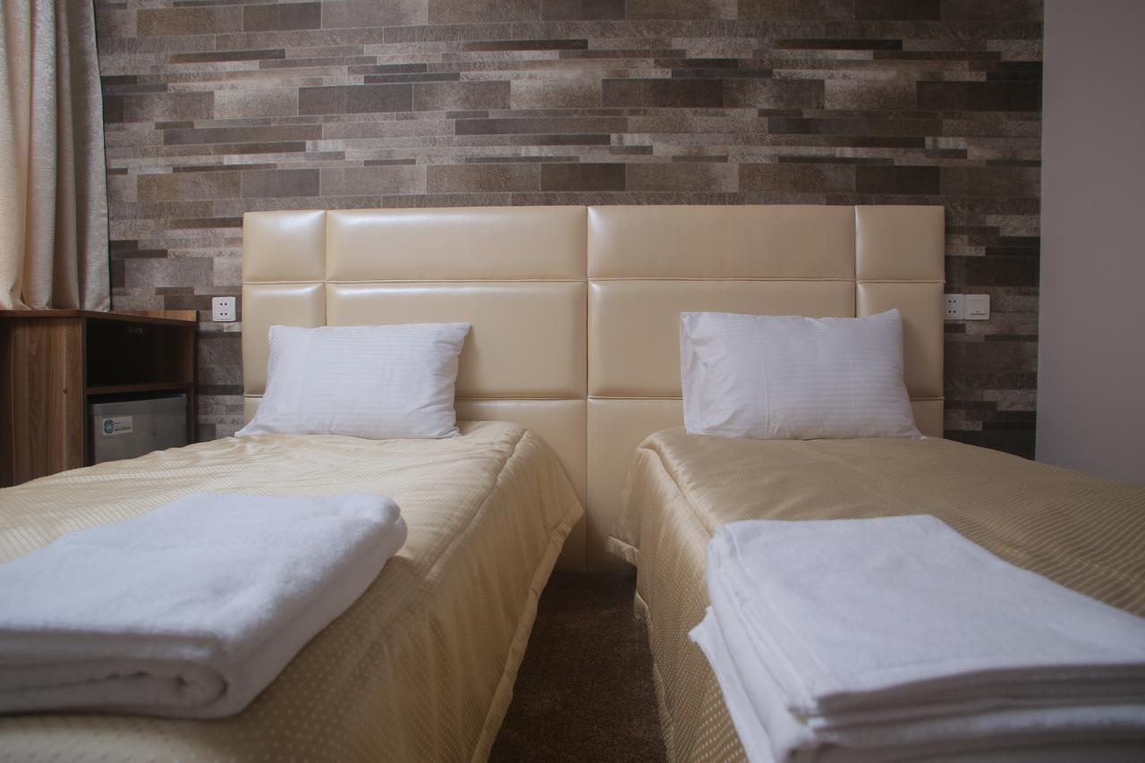 Evim Otel Загатала Экстерьер фото