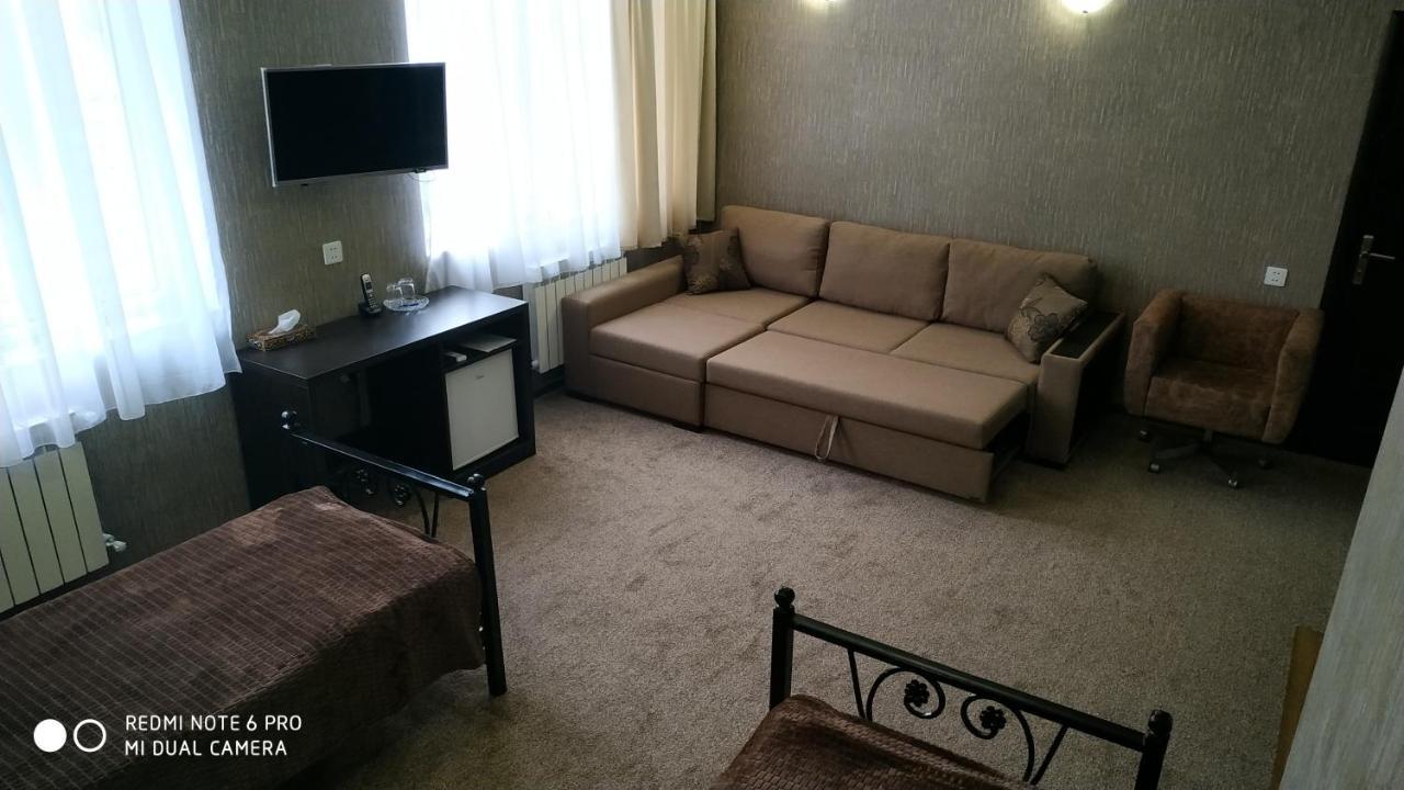 Evim Otel Загатала Экстерьер фото